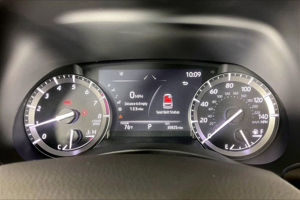 Used 2021 Toyota Highlander XLE image 20