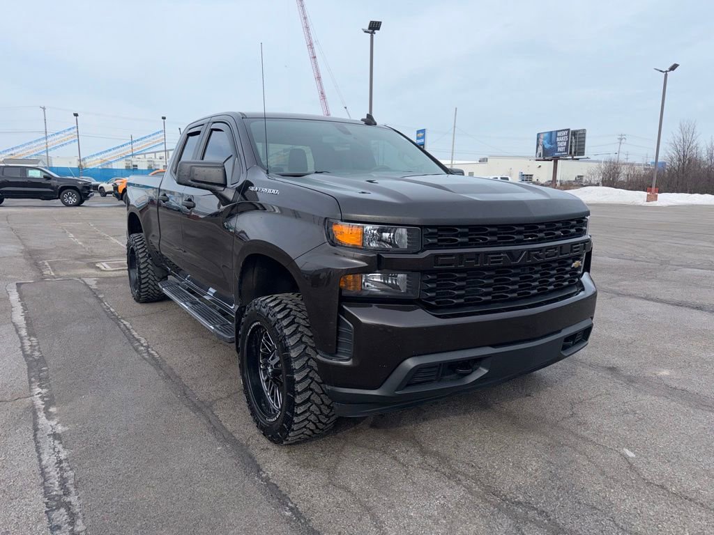 Used 2019 Chevrolet Silverado 1500 Custom w/ Custom Value Package image 8