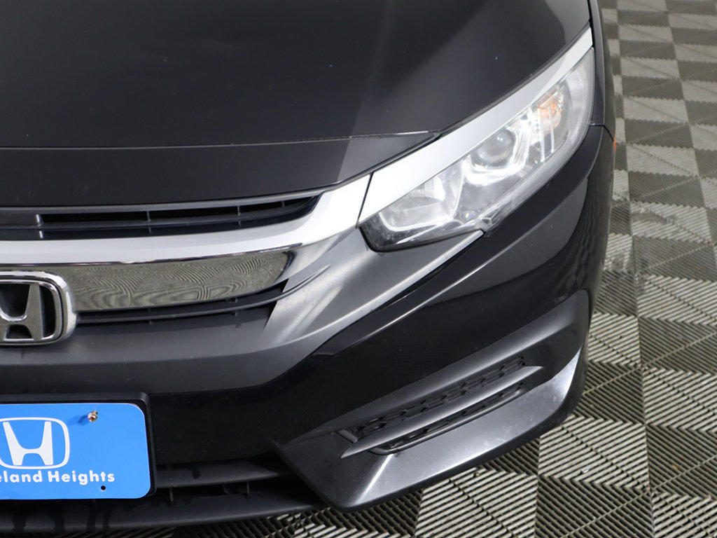 Used 2018 Honda Civic EX image 11