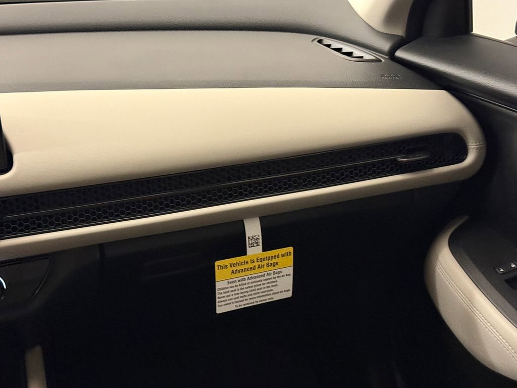 New 2026 Honda HR-V LX image 16