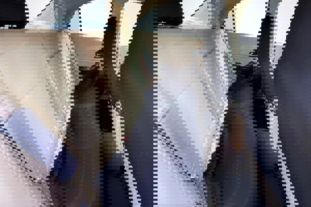 Used 2015 Chevrolet Malibu LT w/ Power Convenience Package image 26