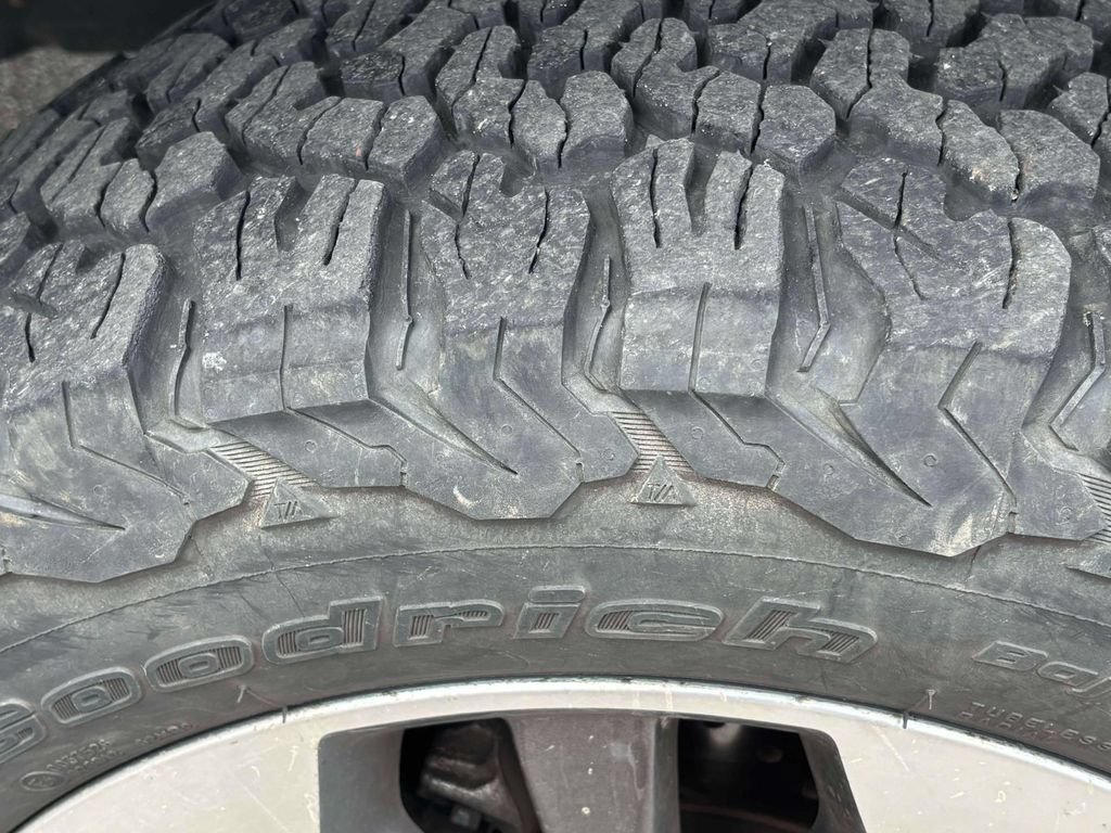 Used 2019 Ford F150 XL w/ Equipment Group 101A Mid AWD/4WD image 23