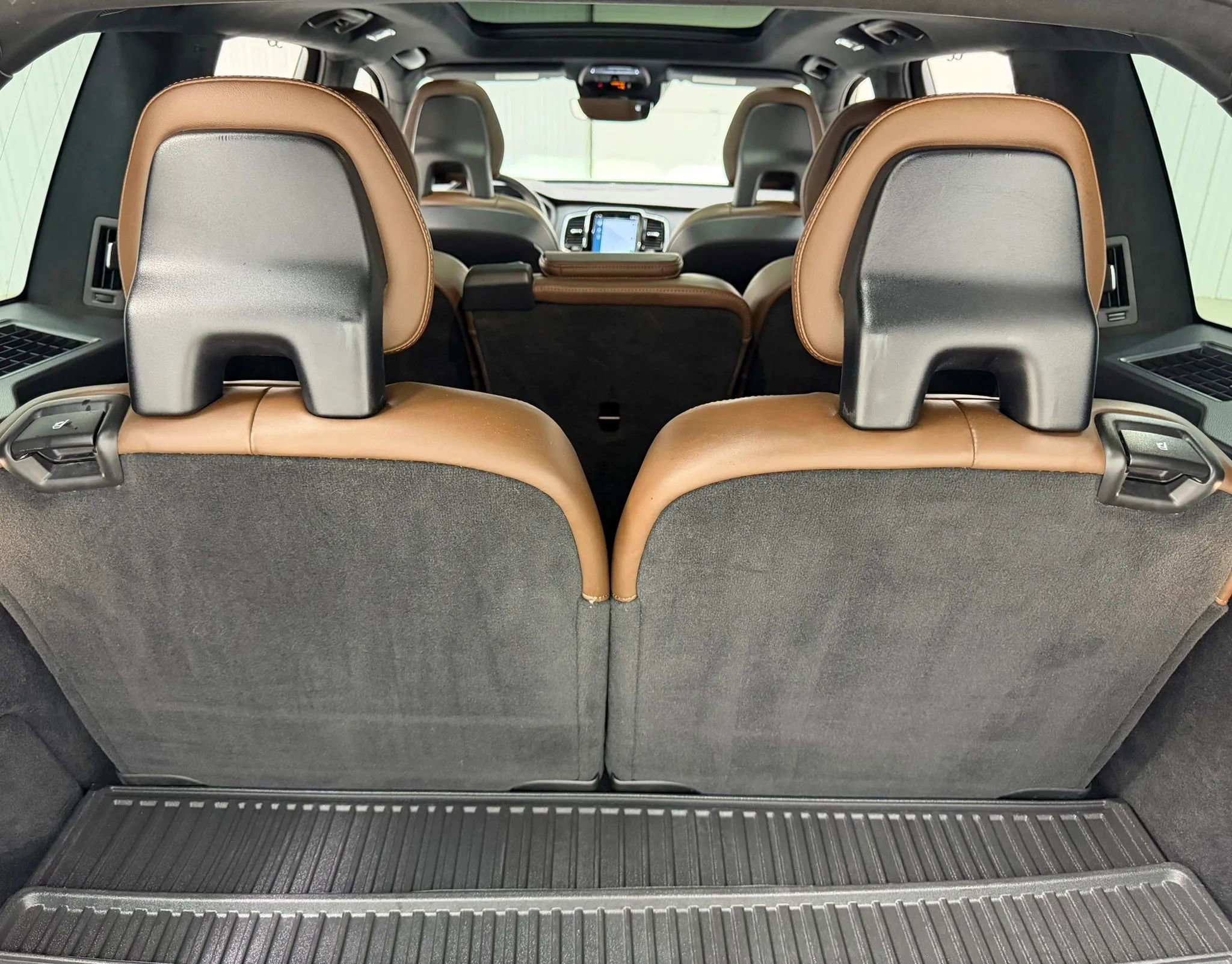Used 2021 Volvo XC90 T6 Inscription AWD/4WD image 17