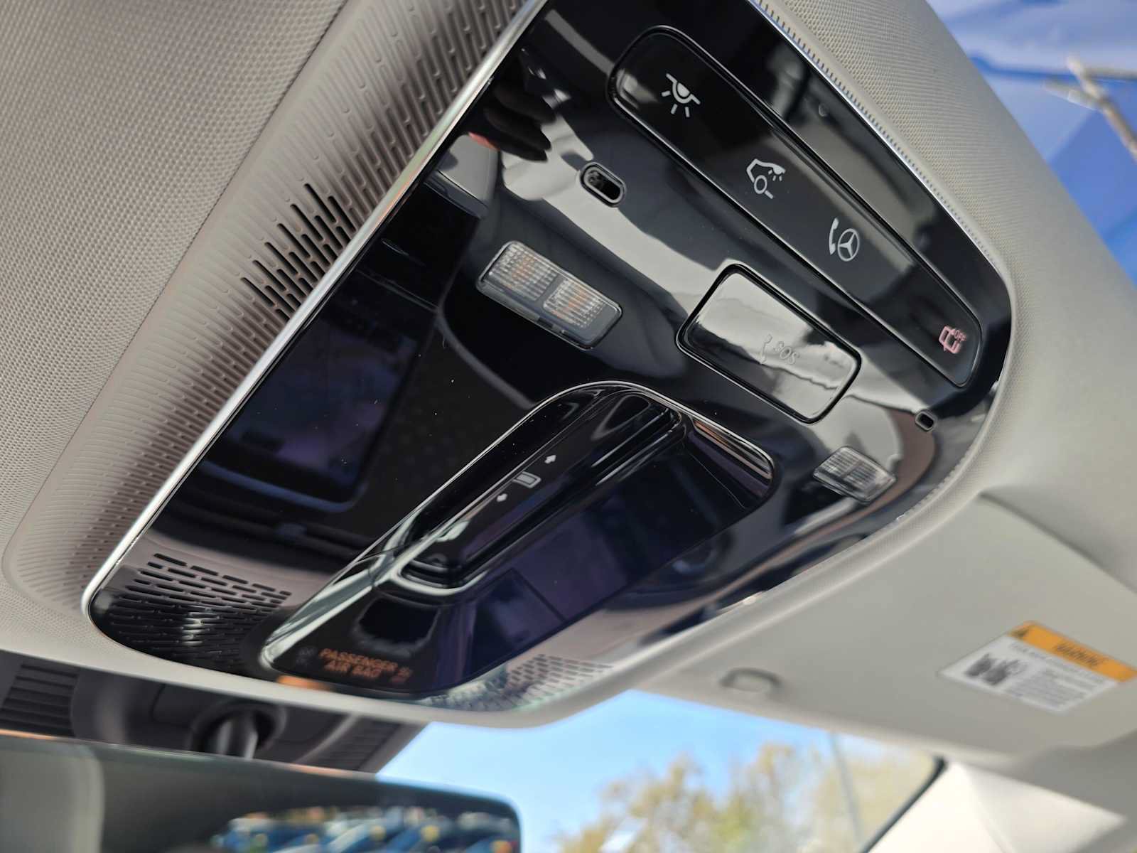 New 2027 Mercedes-Benz EQE 320 4MATIC SUV image 32
