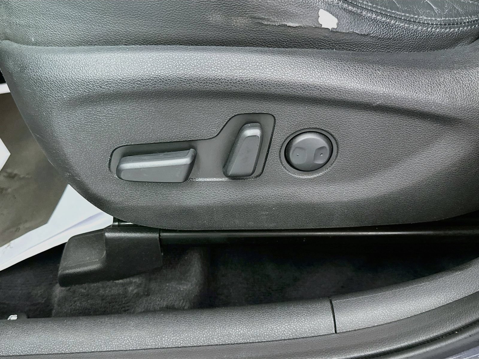 Used 2018 Hyundai Tucson Limited w/ Cargo Package FWD image 19