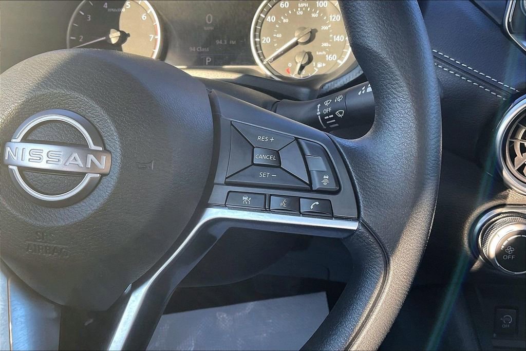 Used 2024 Nissan Sentra SV image 18