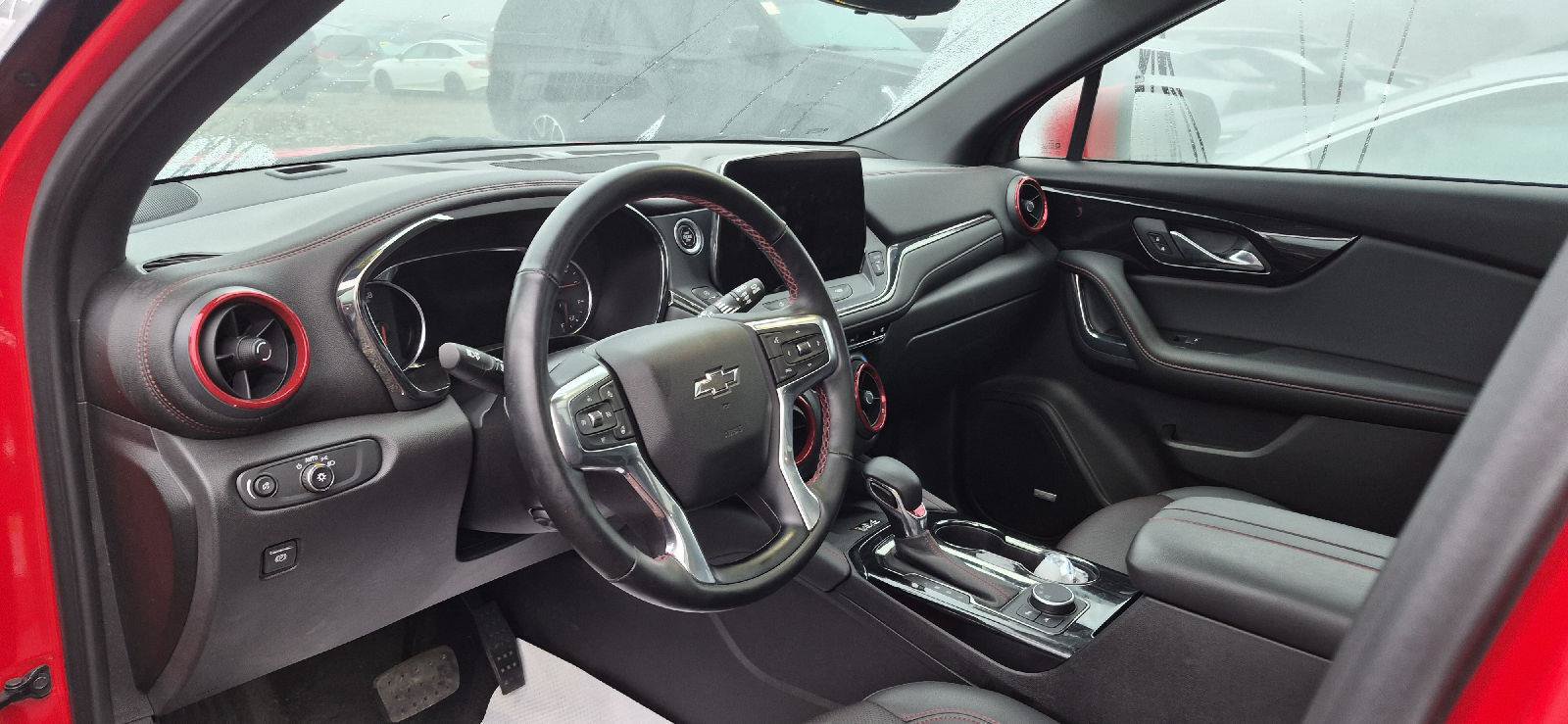 Used 2024 Chevrolet Blazer RS w/ Driver Confidence II Package FWD image 8