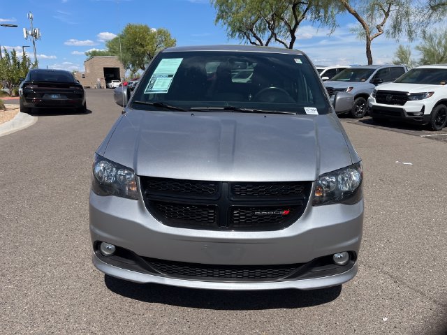 Used 2018 Dodge Grand Caravan SE FWD image 16