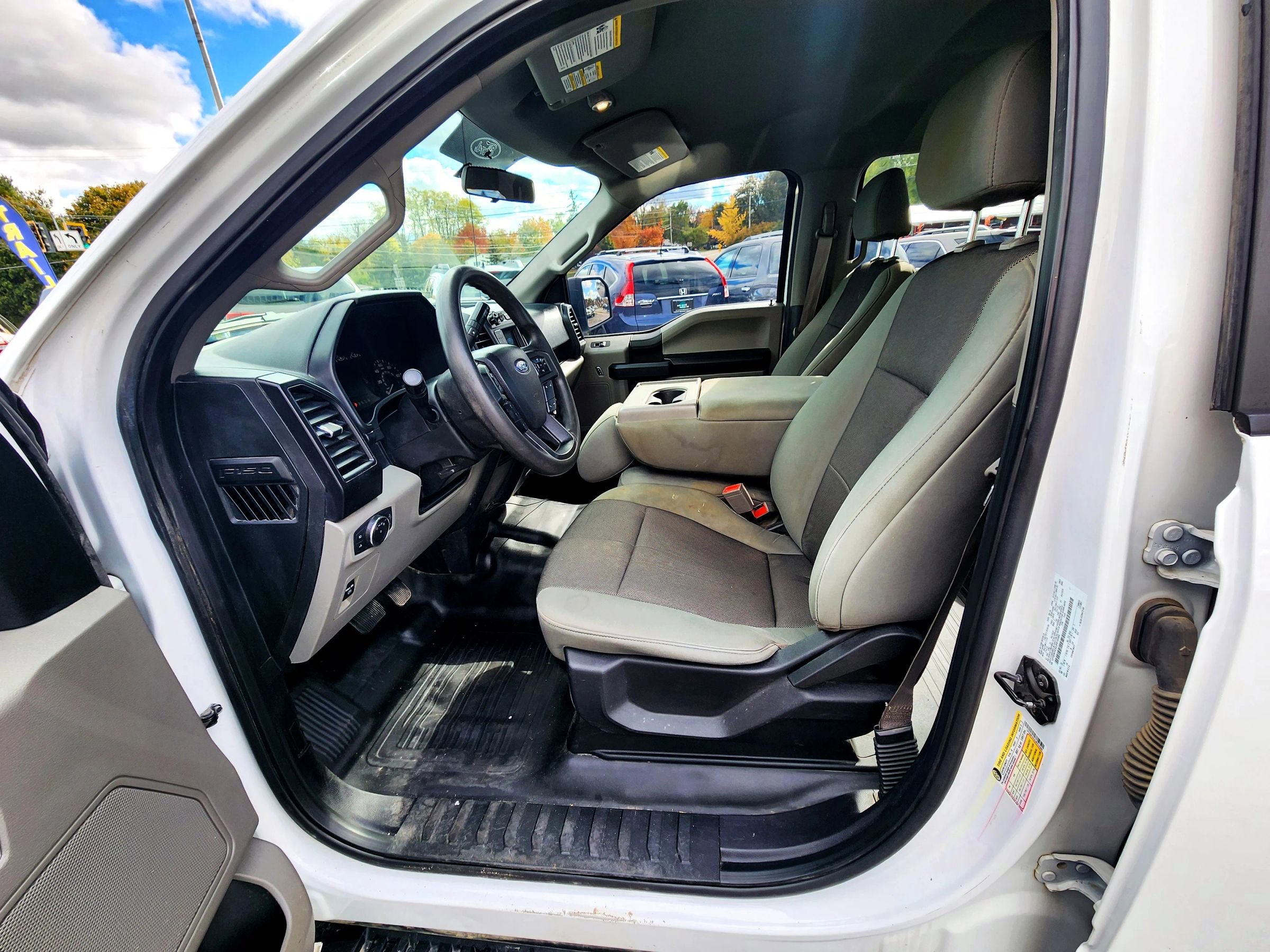 Used 2018 Ford F150 XL w/ Equipment Group 101A Mid image 10