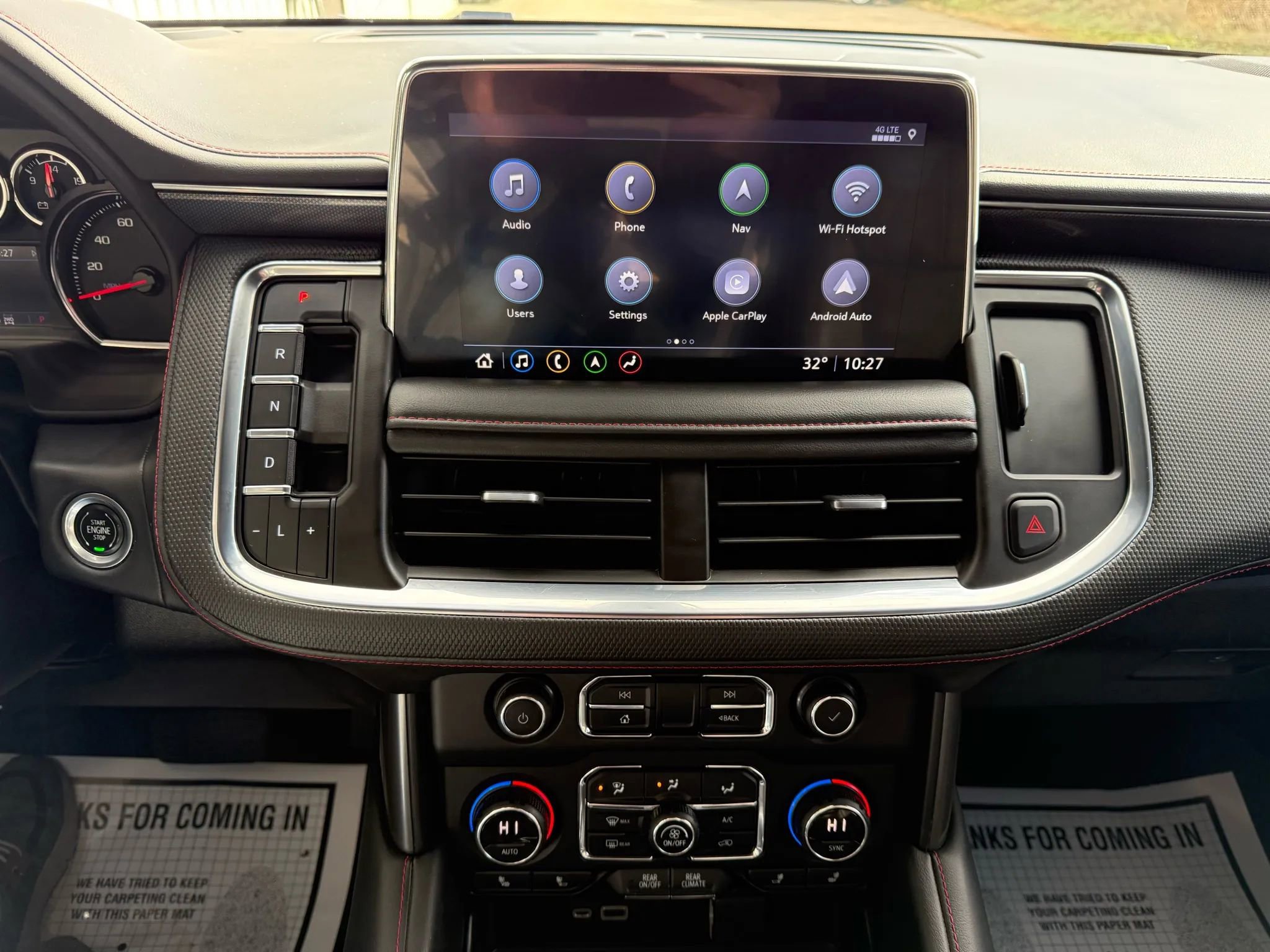 Used 2021 Chevrolet Suburban RST w/ Luxury Package image 27