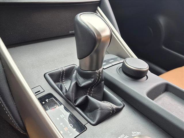 Used 2018 Lexus IS 300 w/ Accessory Package 2 image 12