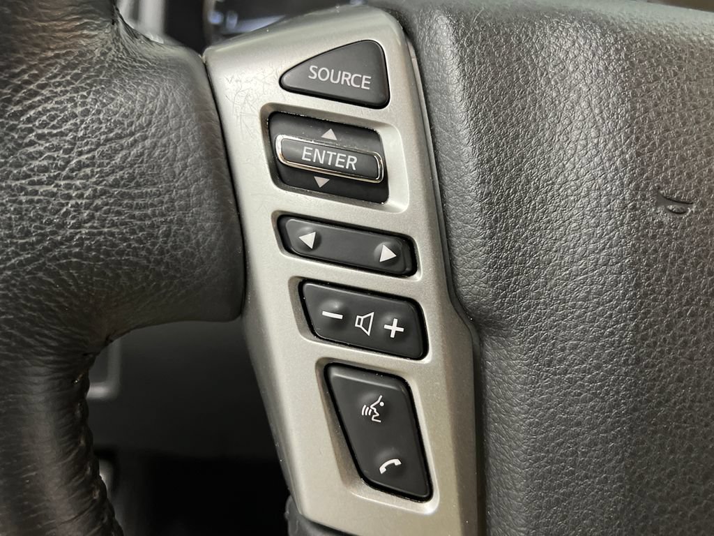 Used 2024 Nissan Titan SV w/ SV Convenience Package AWD/4WD image 45