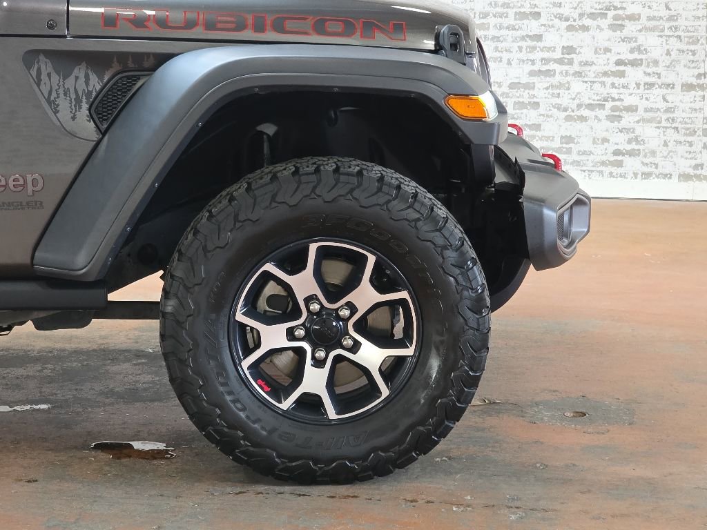 Used 2019 Jeep Wrangler Unlimited Rubicon w/ Dual Top Group AWD/4WD image 7