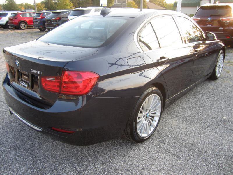 Used 2015 BMW 328i xDrive Sedan AWD/4WD image 8