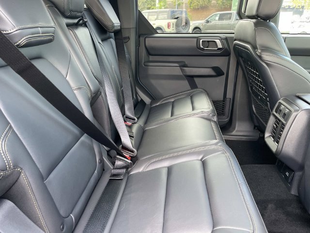 New 2025 Ford Bronco Badlands AWD/4WD image 23