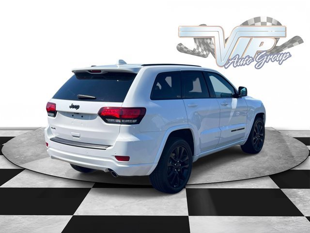 Used 2019 Jeep Grand Cherokee Altitude AWD/4WD image 6