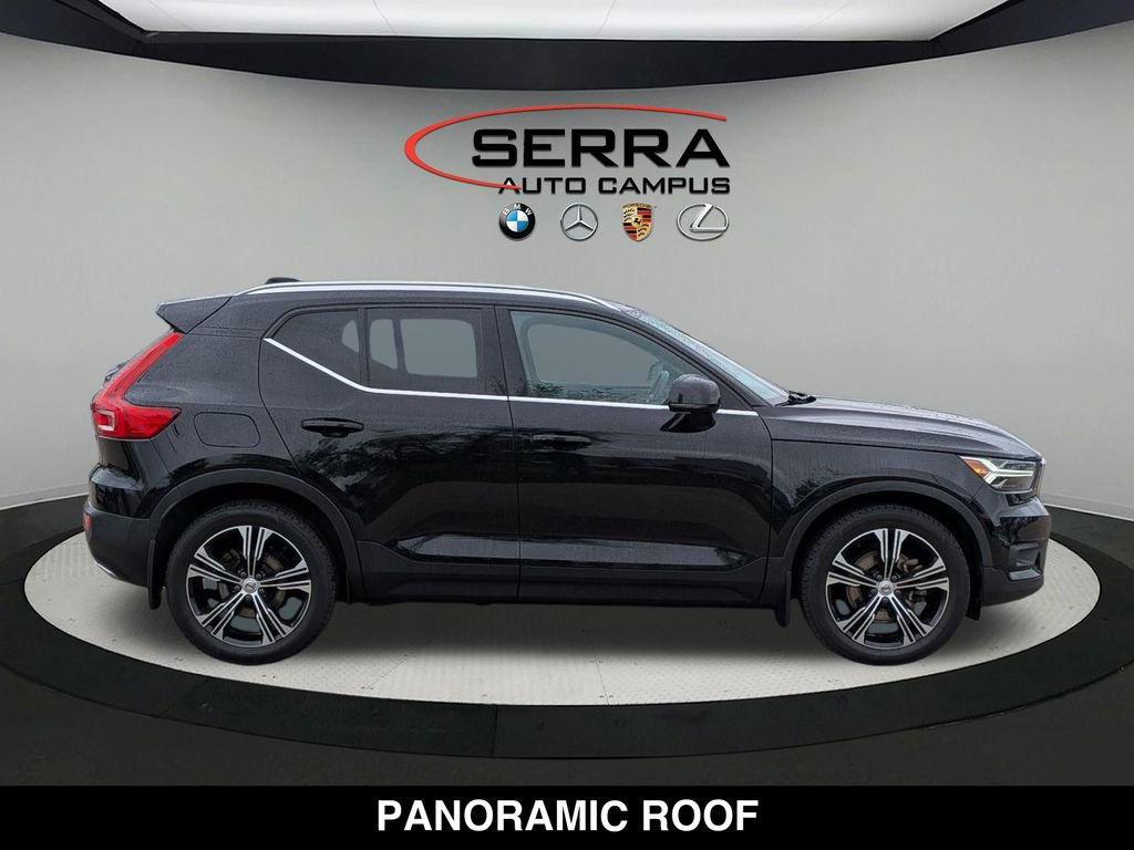 Used 2020 Volvo XC40 T4 Inscription FWD image 15