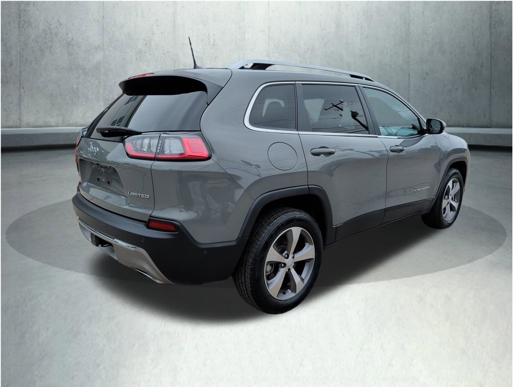 Used 2021 Jeep Cherokee Limited w/ Trailer Tow Group AWD/4WD image 6