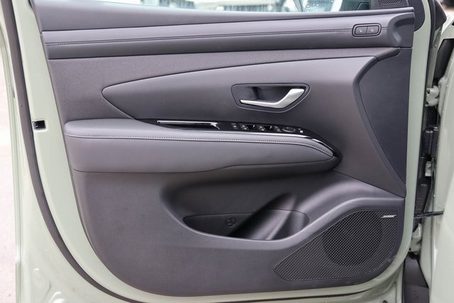 New 2025 Hyundai Santa Cruz Limited image 8