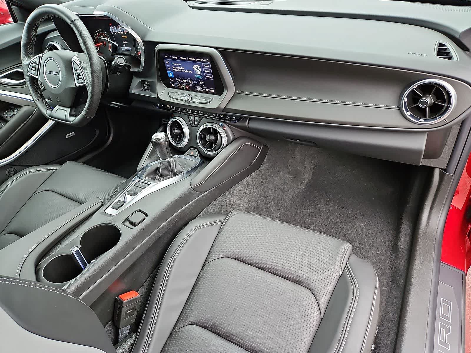 Used 2024 Chevrolet Camaro LT RWD image 33