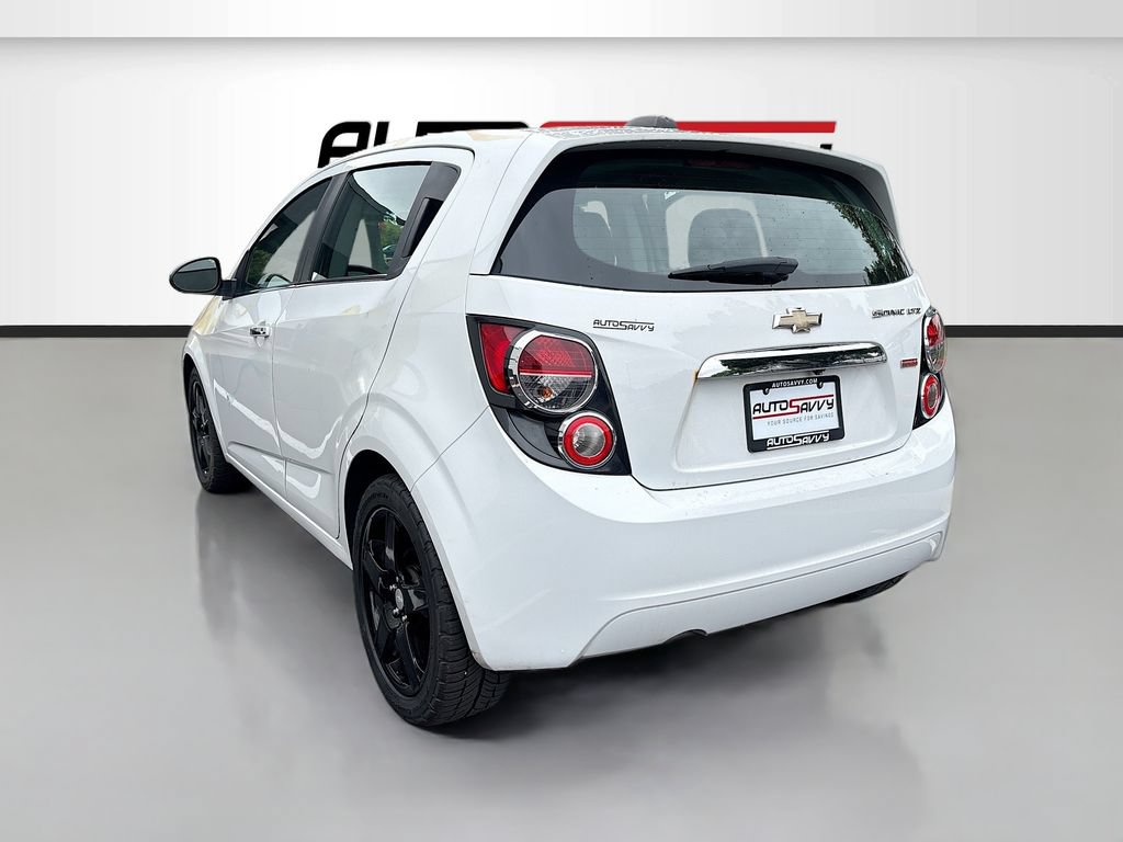 Used 2015 Chevrolet Sonic LTZ FWD image 5