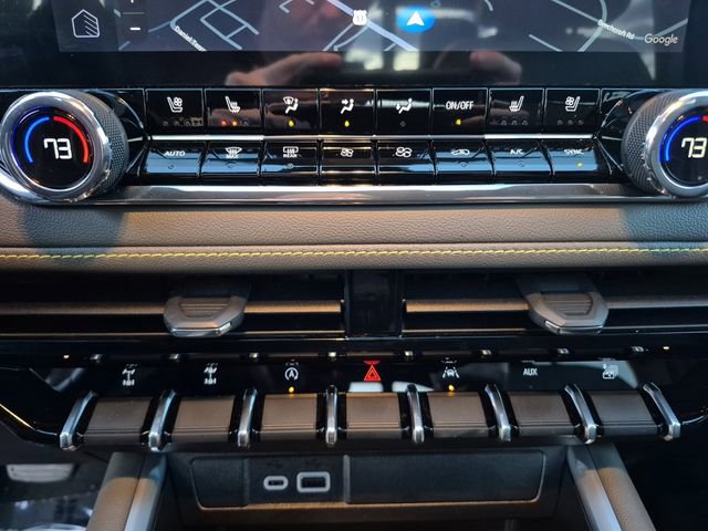 Used 2026 Chevrolet Colorado ZR2 w/ Technology Package image 22