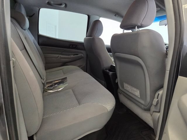 Used 2015 Toyota Tacoma 4x4 Double Cab w/ SR5 Package image 15