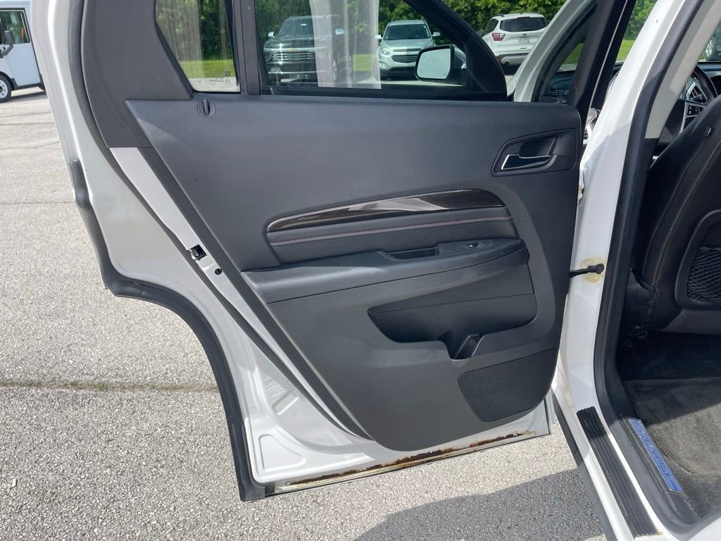 Used 2017 GMC Terrain Denali AWD/4WD image 16