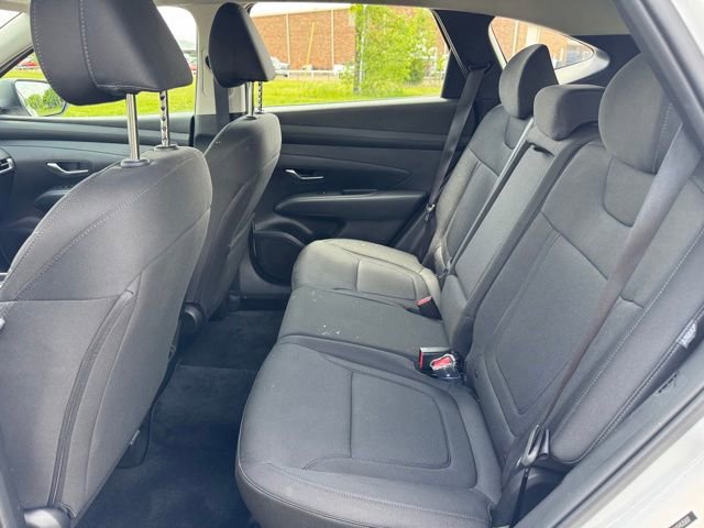 Used 2025 Hyundai Tucson SE FWD image 12