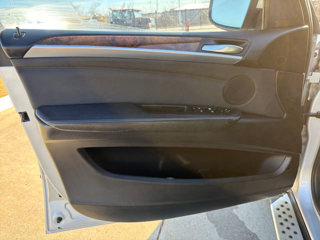 Used 2011 BMW X5 xDrive35i image 10