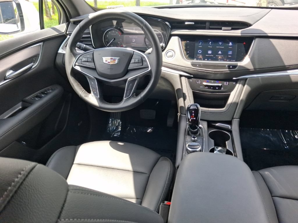 Used 2023 Cadillac XT5 Luxury FWD image 9
