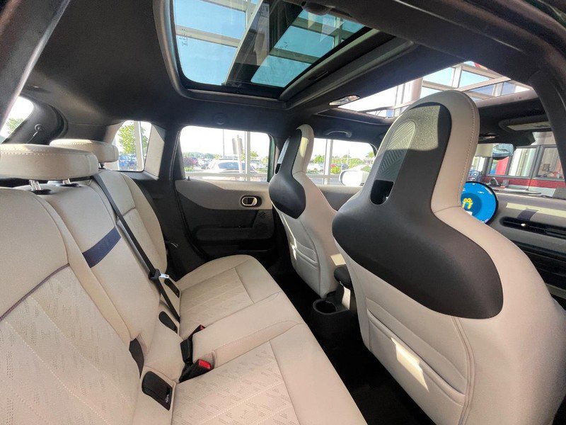 Used 2025 MINI Cooper S image 15