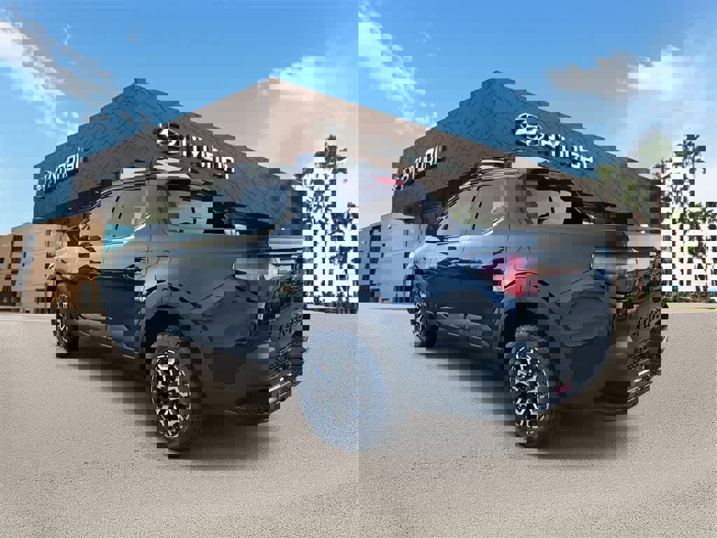 New 2025 Hyundai Santa Cruz XRT image 2