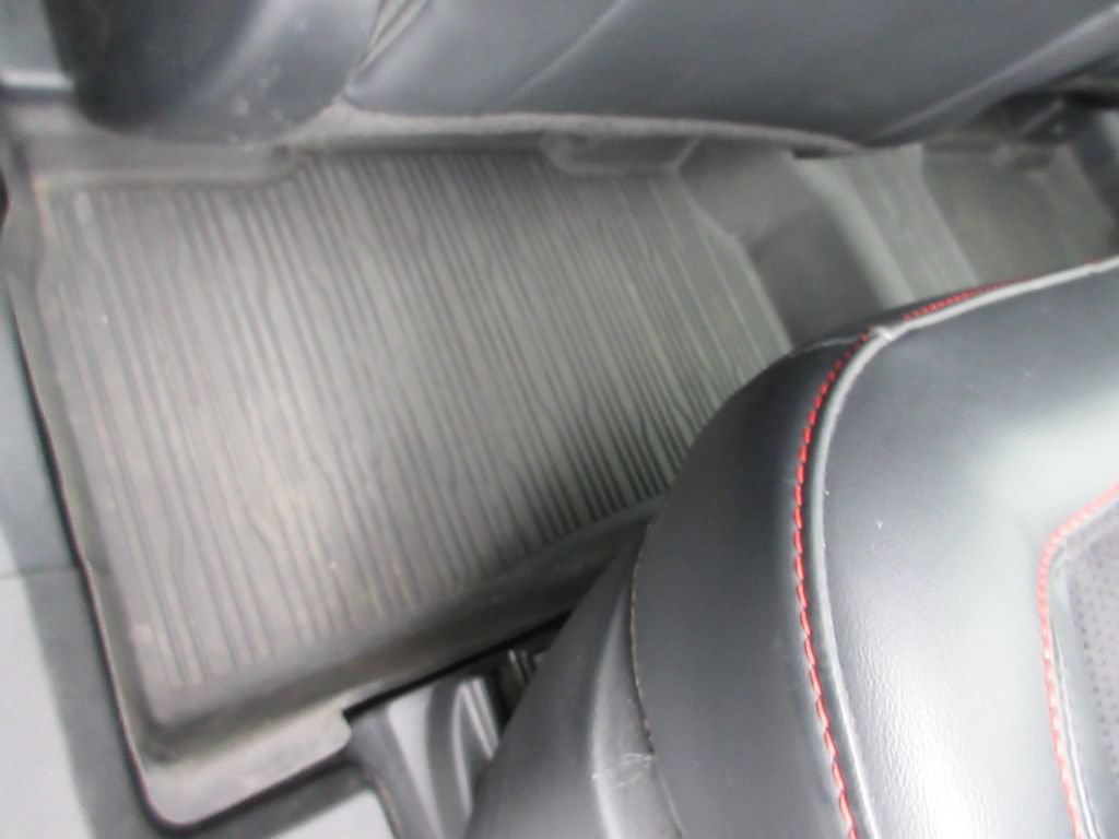 Used 2025 Ford Explorer ST AWD/4WD image 32