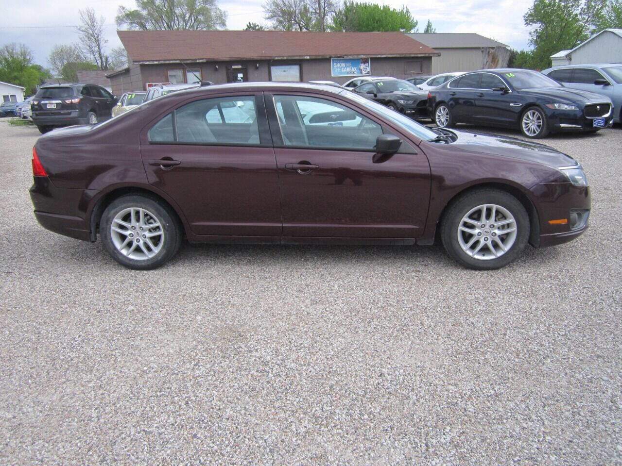 Used 2012 Ford Fusion S image 4