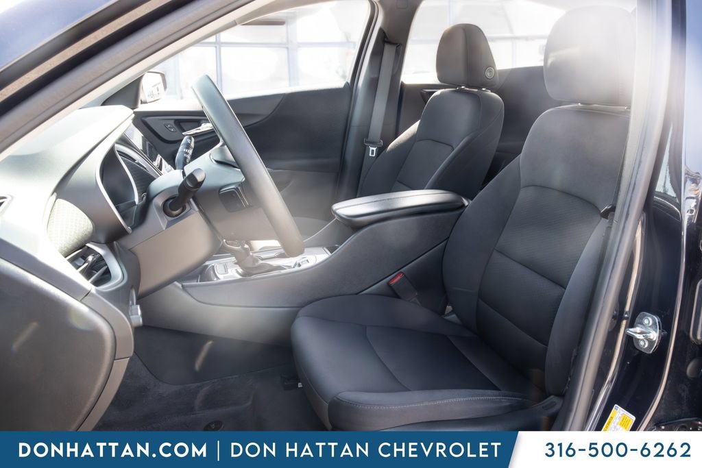 Used 2023 Chevrolet Malibu LT FWD image 11