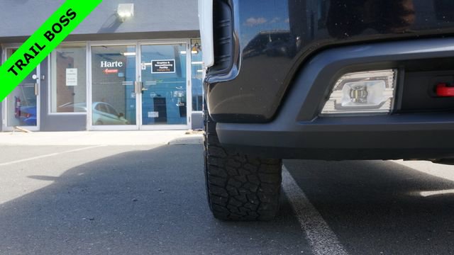 Used 2019 Chevrolet Silverado 1500 LT Trail Boss AWD/4WD image 68