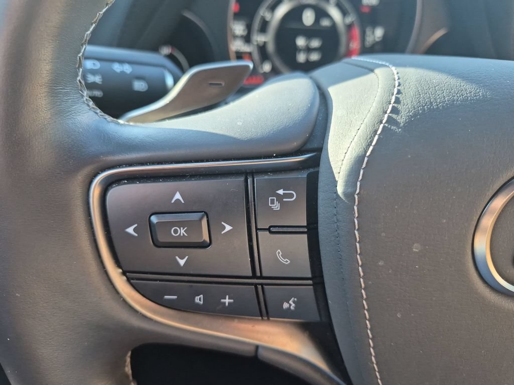 Used 2021 Lexus LS 500 AWD w/ Interior Upgrade Package image 12