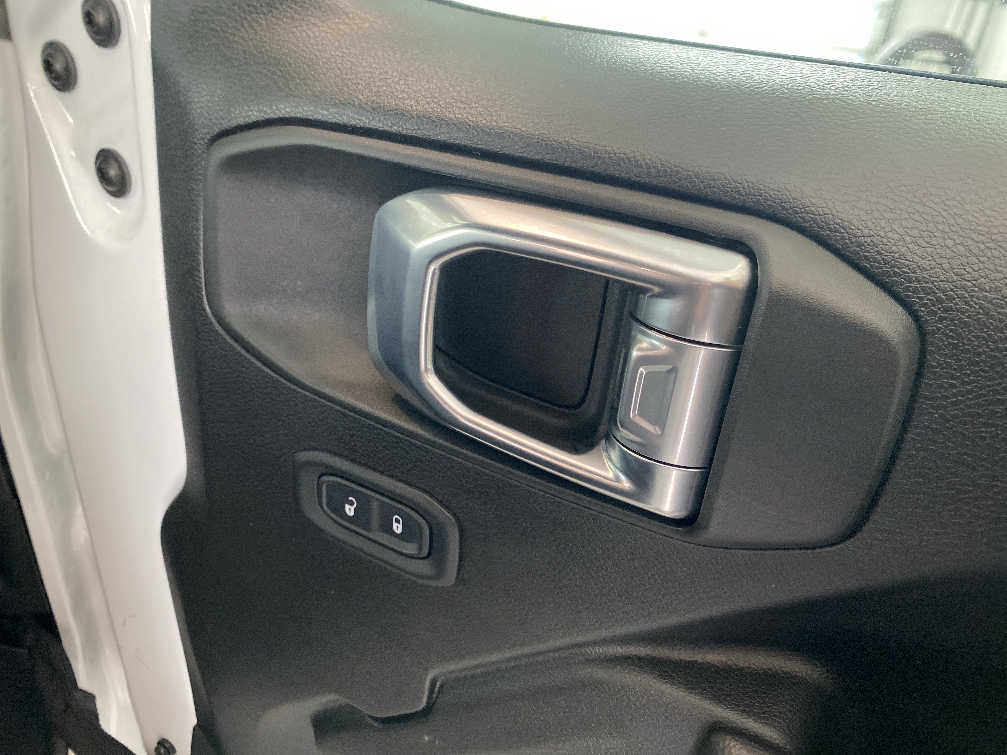 Used 2022 Jeep Wrangler Willys image 26