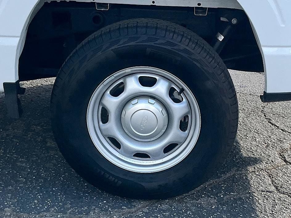 Used 2024 Ford F150 XL image 14