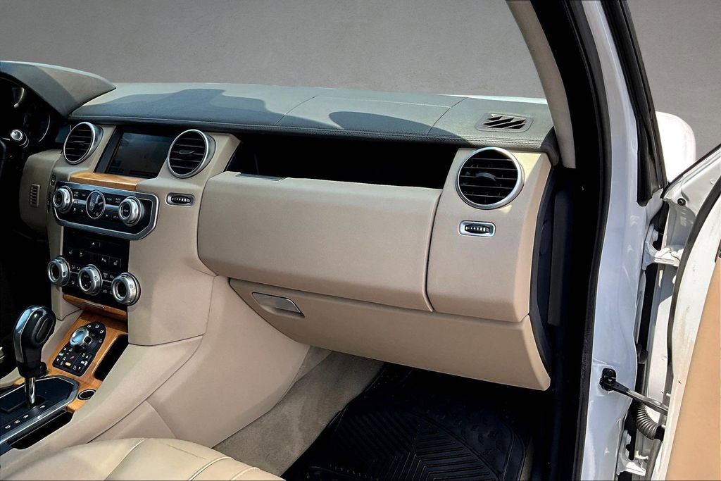 Used 2013 Land Rover LR4 HSE AWD/4WD image 31