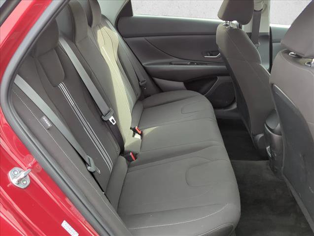 Used 2024 Hyundai Elantra SEL image 20