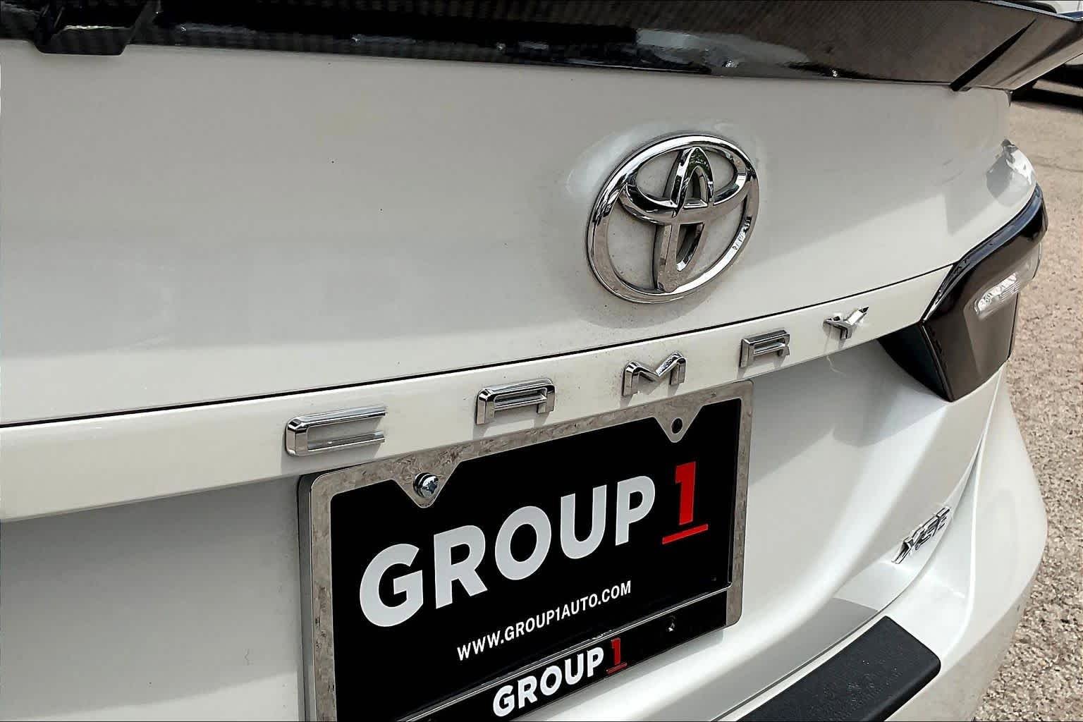 Used 2019 Toyota Camry XSE image 30