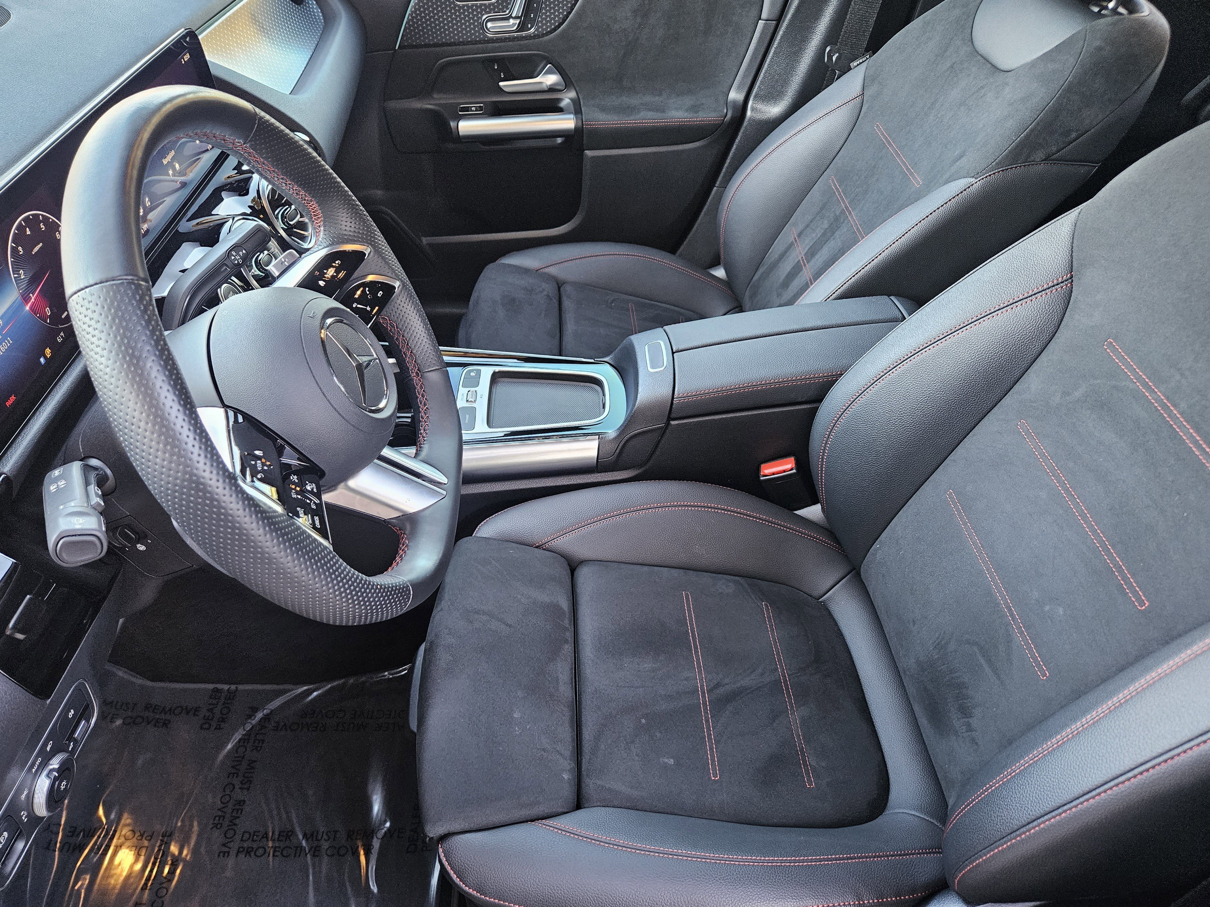 Certified 2025 Mercedes-Benz GLA 250 image 12