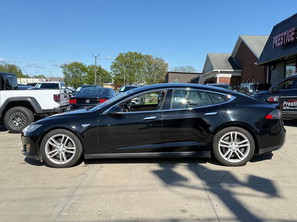 Used 2013 Tesla Model S RWD image 3