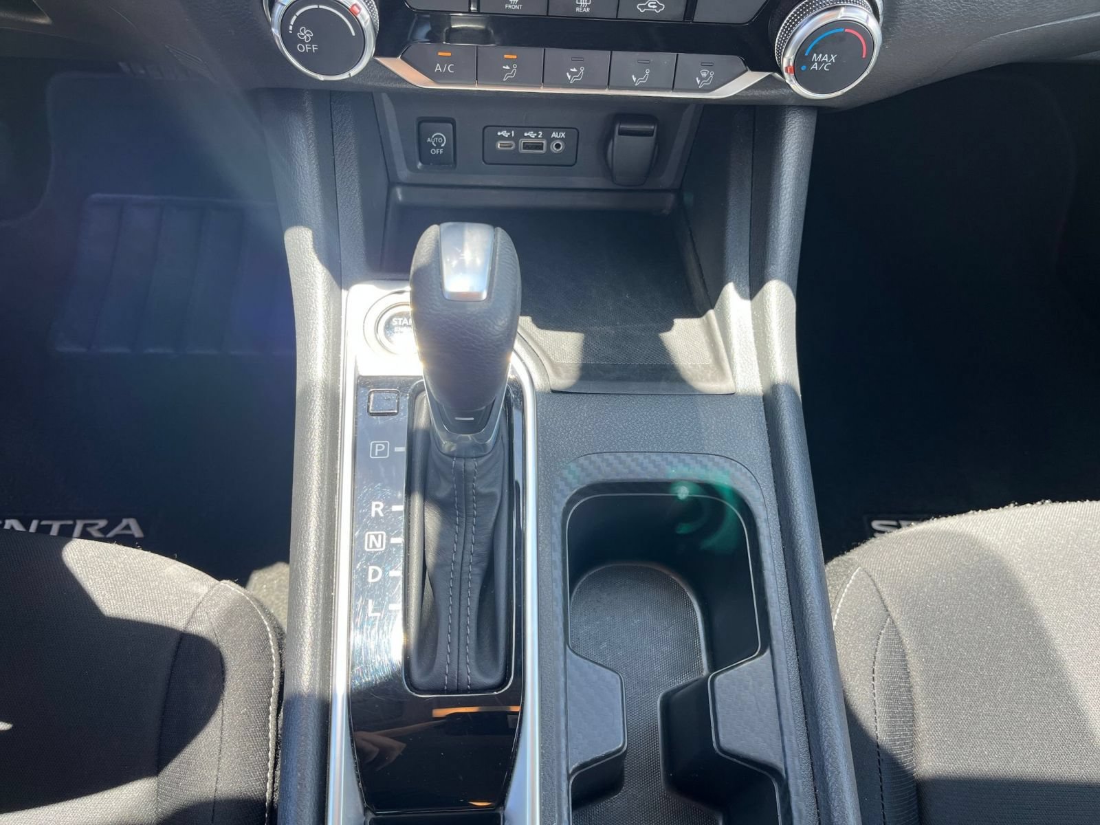 Used 2025 Nissan Sentra SV FWD image 39