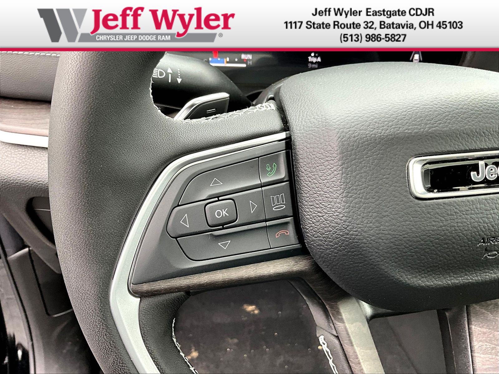 New 2026 Jeep Grand Cherokee Altitude AWD/4WD image 22