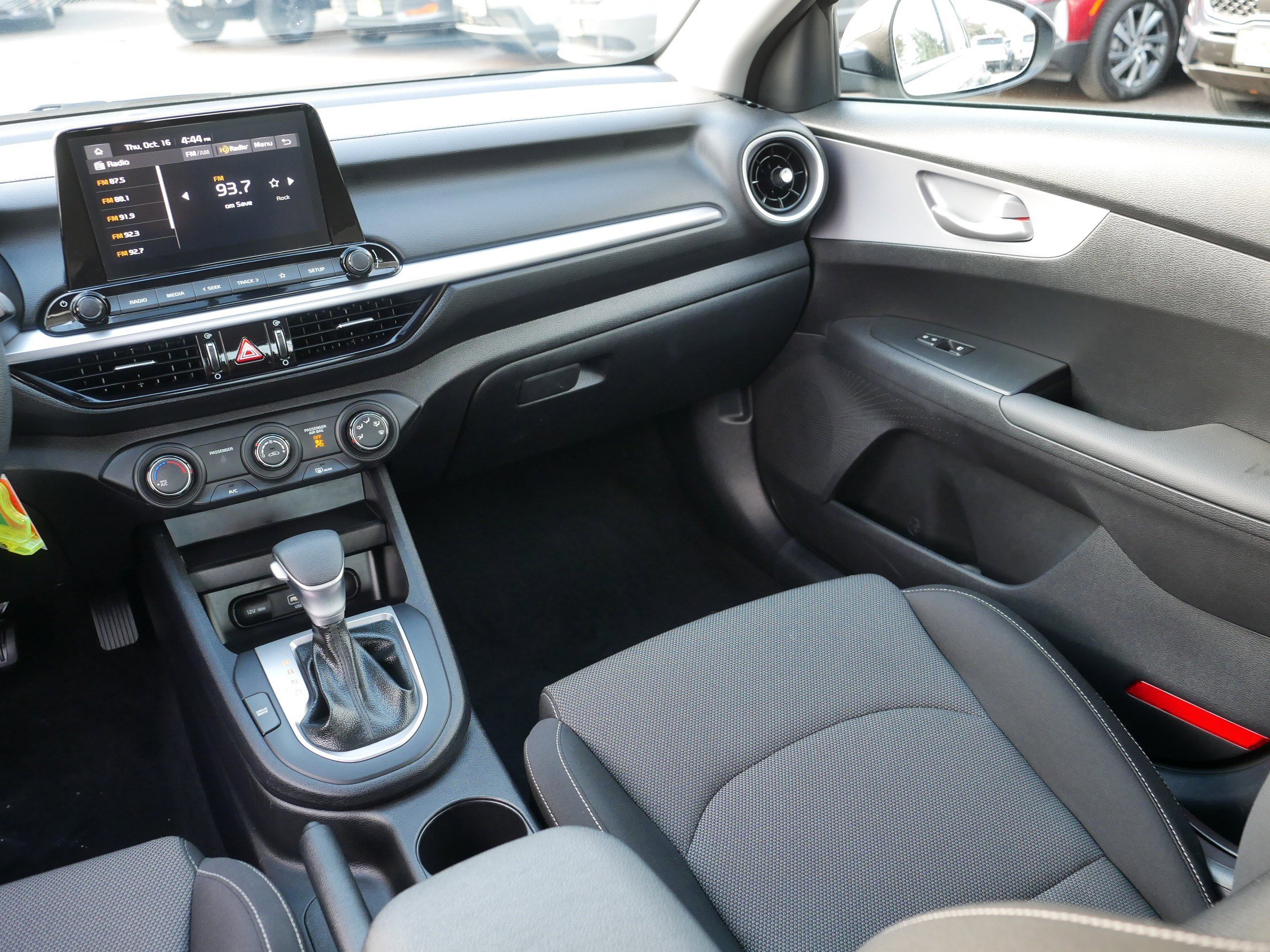 Certified 2024 Kia Forte LXS w/ LXS Technology Package image 11