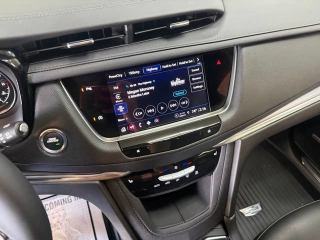 Used 2025 Cadillac XT5 Luxury w/ LPO, Floor Liner Package FWD image 26