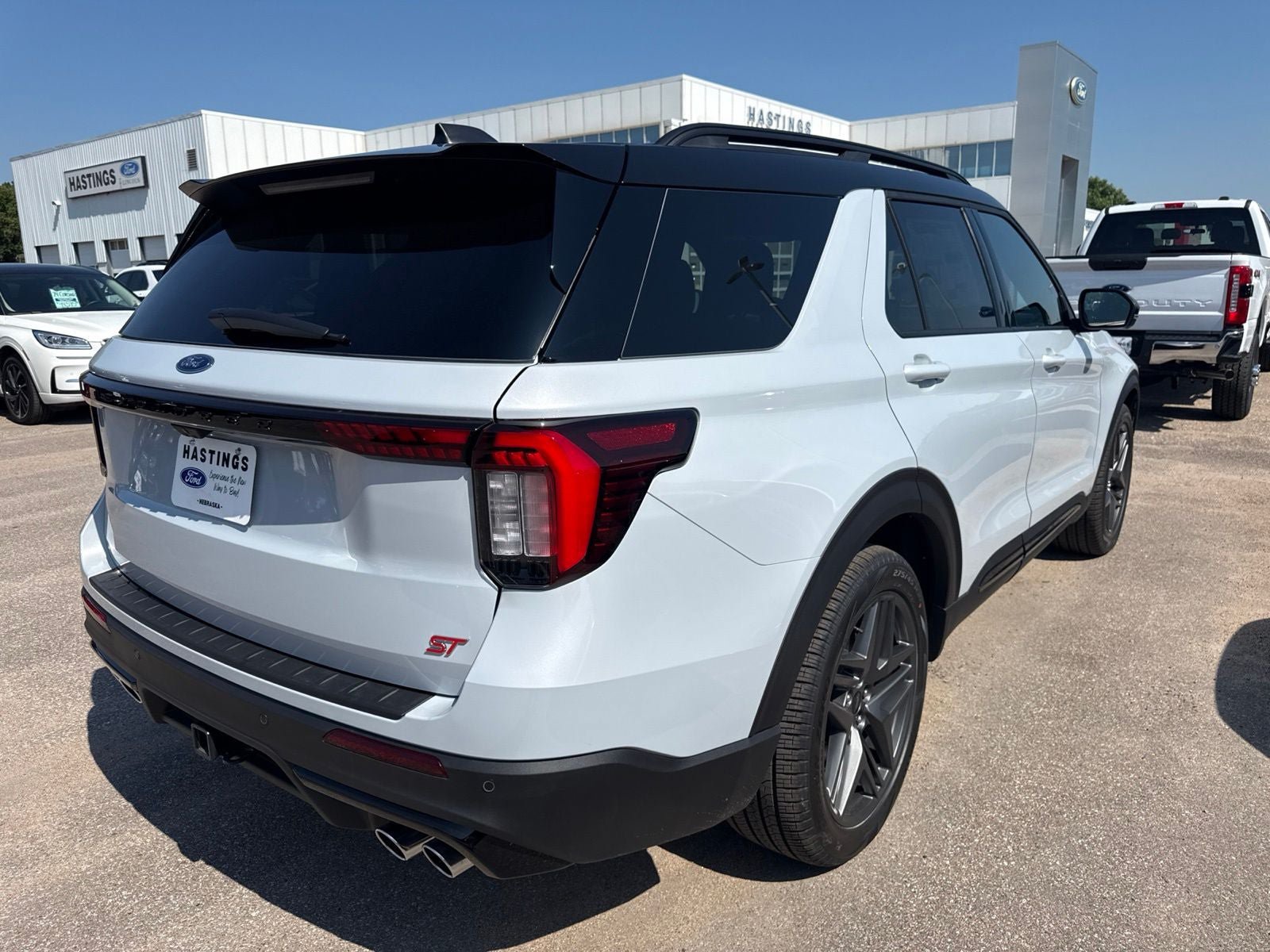 New 2026 Ford Explorer ST w/ Sun And Sound Package AWD/4WD image 10